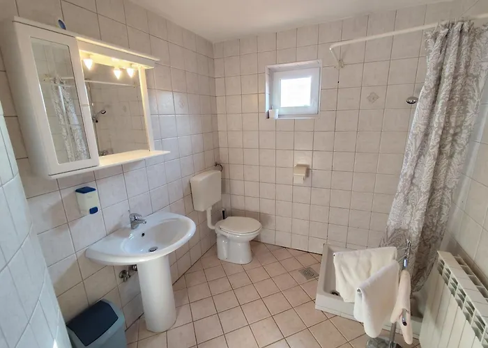 Bed and breakfast Agritourism Kren Dobrovo